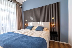 1 bedroom, in-room safe, iron/ironing board, free WiFi