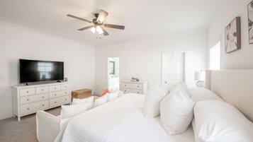 2 habitaciones, escritorio, tabla de planchar con plancha y wifi gratis