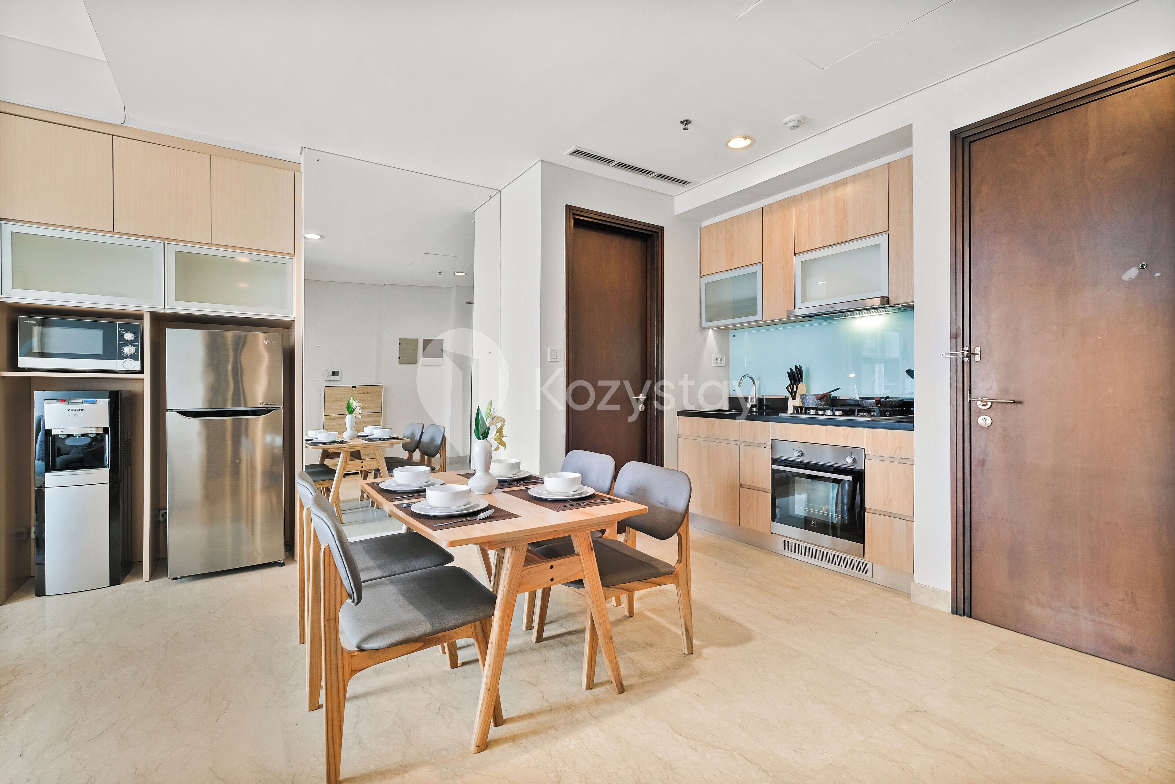 Apartamento, 2 habitaciones, vistas a la ciudad | Cocina privada | Mesa de comedor