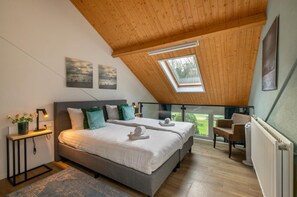 House | 2 bedrooms, bed sheets