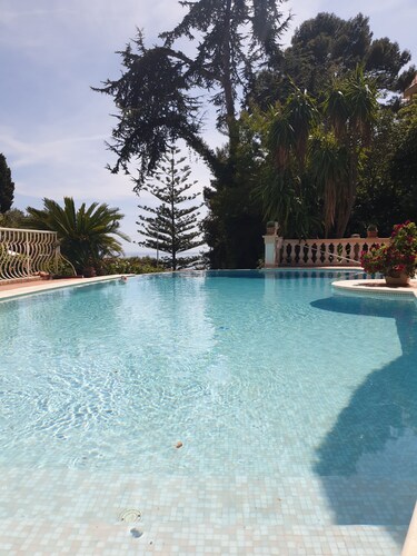 Holiday House with private pool and view.  Monaco Cap d'Ail