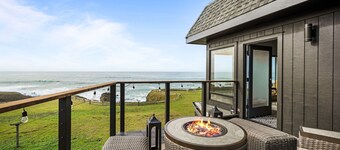 SPECTACULAR OCEAN FRONT 5 BEDROOM HOME WITH ULTRA FAST WIFI