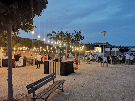 Outdoor dining. Ca la Fina - Rural house with AC
