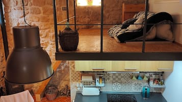 3 chambres, bureau, Wi-Fi gratuit, draps fournis