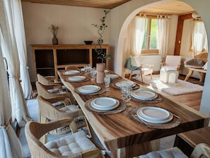 Dining - Tuscan chalet with Nordic bath (La Bresse)