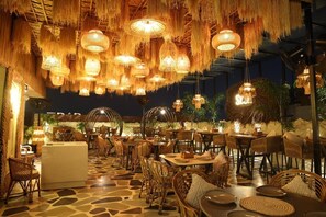 Restaurant - Hotel Palace Inn (New Delhi)