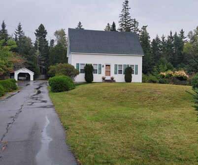 Enjoy quiet, country living at Fisherman's Rest