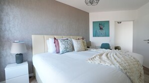 1 bedroom, iron/ironing board, travel crib, free WiFi - Meeresbrise by LovelyStay (Canico)