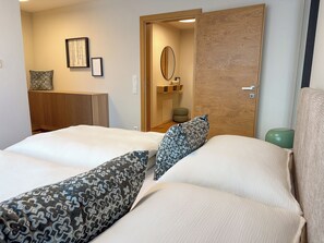 1 Schlafzimmer, Bügeleisen/Bügelbrett, Reisekinderbett, kostenloses WLAN