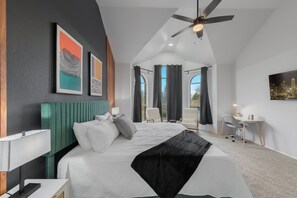 5 bedrooms, iron/ironing board, WiFi, bed sheets - Modern Grand Prairie Retreat w/ Pool • Game Room • -10 Min to Stadiums & More (Grand Prairie)