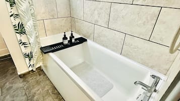 Towels, soap, toilet paper