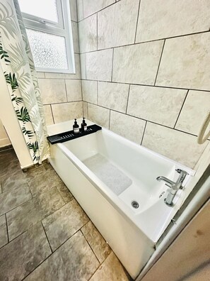 Towels, soap, toilet paper