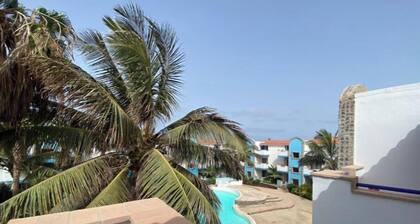 Apartment with pool 200m from the beach