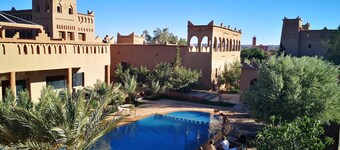 オーベルジュ ファミーユ ベンモロ