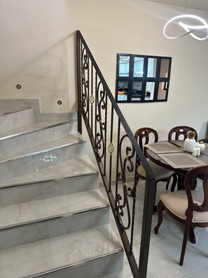 Dining - Apartment 5 minutes from the park with view to the mountains. (Jardín)