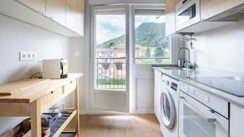 Microwave, oven, stovetop