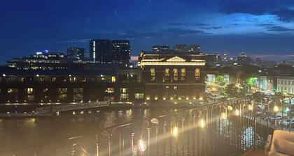 Step into History: Charming Fells Point Retreat