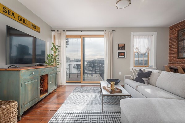 تلفزيون ذكي