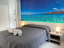 Double Room, Balcony | Free cribs/infant beds, free WiFi, bed sheets