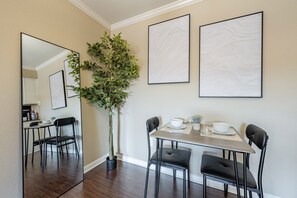 Dining - Peace and Joy - Medical Center - 30+ day stays (Houston)