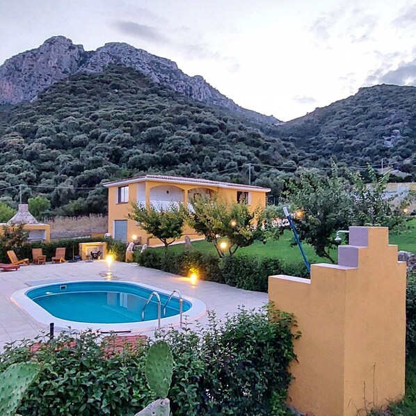 Pool - Casa Sole&Luna - Independent with exclusive use pool and unlimited internet (Siniscola)