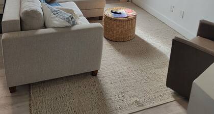 Sailor's Rest - A three-bedroom modern house in Homer!