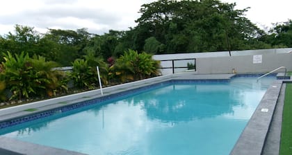 Charming, newly constructed, 2-bedroom house in gated community/modern amenities