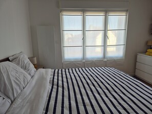 1 makuuhuone, silitysrauta/-lauta, ilmainen Wi-Fi, vuodevaatteet