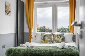3 Schlafzimmer, Bügeleisen/Bügelbrett, WLAN, Bettwäsche