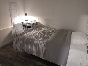 2 Schlafzimmer, kostenloses WLAN, Bettwäsche