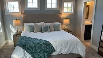 3 bedrooms, WiFi, bed sheets