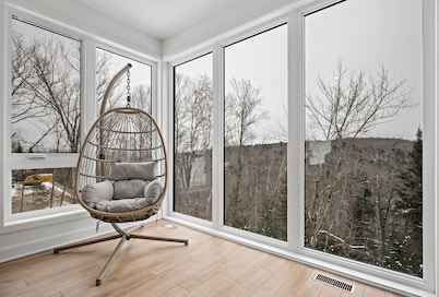 Luxury 5BR Chalet w/ Sauna, Hot Tub & Game Room