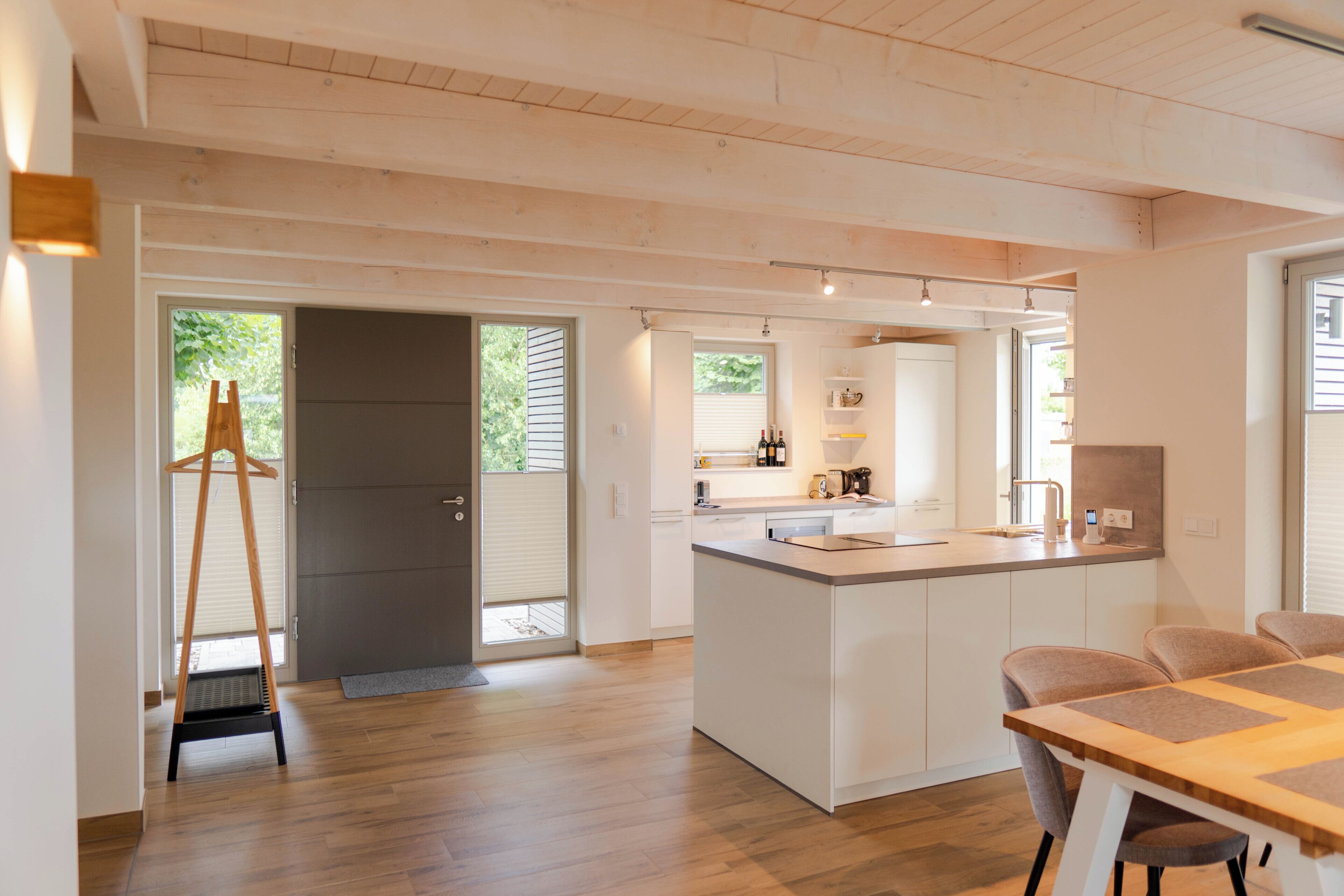 Kühlschrank, Ofen, Herdplatte, Geschirrspüler