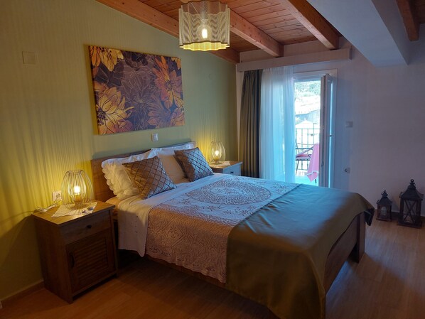 2 quartos, ferros/tábuas de passar roupa, Wi-Fi, roupa de cama