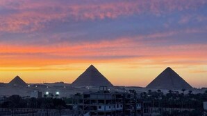 Mountain view - Galleria Pyramids View Hotel (Giza)