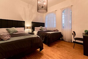 8 bedrooms, desk, iron/ironing board, WiFi