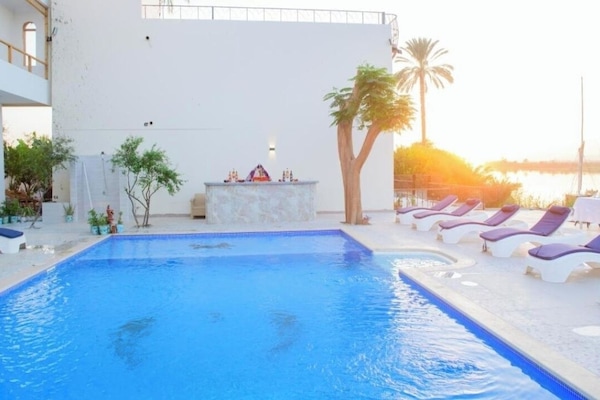 Piscina a l'aire lliure