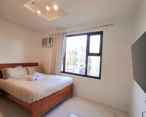 1 bedroom, iron/ironing board, WiFi, bed sheets