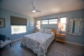 4 chambres, fer et planche à repasser, lit parapluie, Wi-Fi gratuit