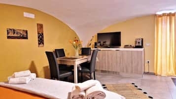 1 slaapkamer, reisbedje, wifi, beddengoed
