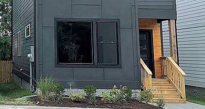 Charming 3-bedroom house - 10 minutes from Broadway