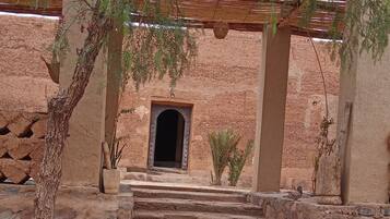 Enceinte de lâhĂ©bergement