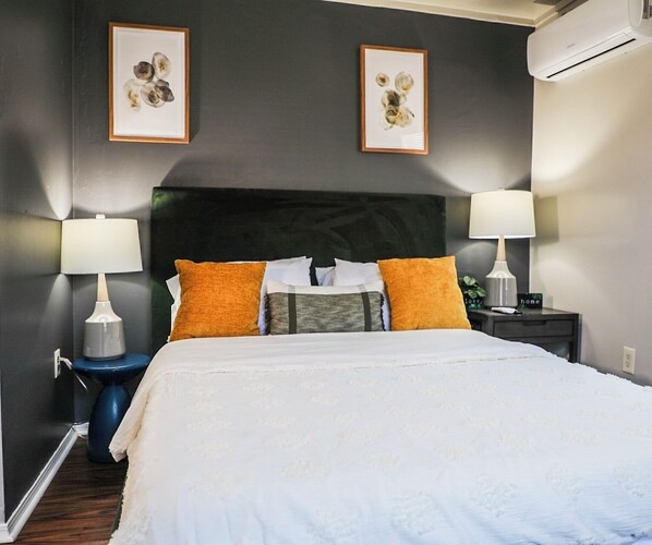 1 soverom, strykejern/-brett, wi-fi og sengetøy