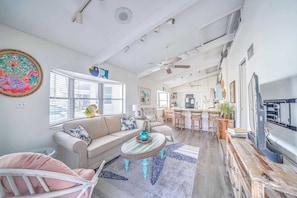 TV - 430 Snook Lane - Adorable beach house with golf cart! (Panama City Beach)