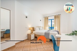 2 bedrooms, desk, iron/ironing board, free WiFi