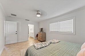 3 chambres, Wi-Fi gratuit, draps fournis