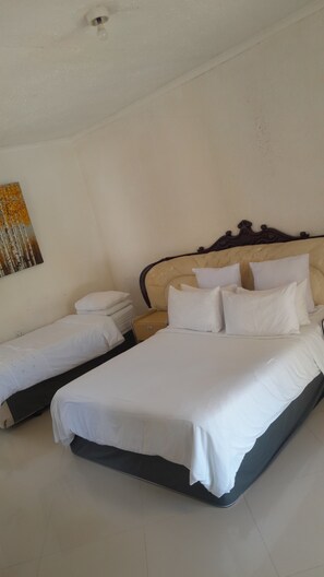 Room - Simbasun Country Cottages (Midrand)