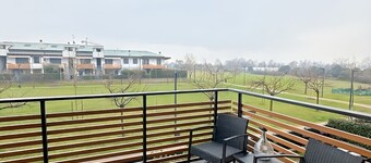 Bed & Bergamo Holiday Home in neighborhood surrounded by greenery, 5km from the airport!