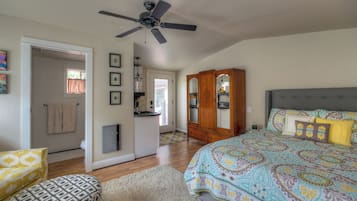 1 chambre, fer et planche à repasser, lit parapluie, Wi-Fi