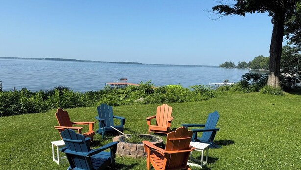 Property grounds - Lakefront Retreat w/ Kayaks, Firepit & Home Office.  Beautiful Sunsets! (Constantia)